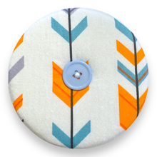 Load image into Gallery viewer, Upcycled double sided round padded playing card holder for kids or adults FOXES