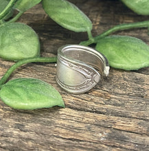 Load image into Gallery viewer, Pretty Celtic upcycled repurposed silver plated ring made from vintage cutlery S Size G approx