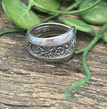 Load image into Gallery viewer, Stunning detailed upcycled repurposed silver-plated ring made from vintage cutlery M Size P-P1/2 approx