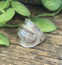 Load image into Gallery viewer, Stunning steampunk upcycled repurposed silver-plated ring made from vintage cutlery M Size S-S1/2 approx