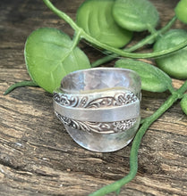 Load image into Gallery viewer, Stunning steampunk upcycled repurposed silver-plated ring made from vintage cutlery M Size S-S1/2 approx