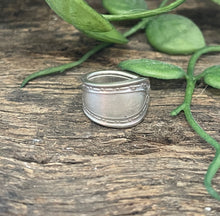 Load image into Gallery viewer, Pretty Celtic upcycled repurposed silver plated ring made from vintage cutlery S Size G approx
