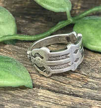 Load image into Gallery viewer, Pretty Celtic upcycled repurposed silver plated ring made from vintage cutlery S Size N-N.5 approx
