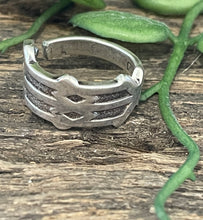 Load image into Gallery viewer, Pretty Celtic upcycled repurposed silver plated ring made from vintage cutlery S Size N-N.5 approx
