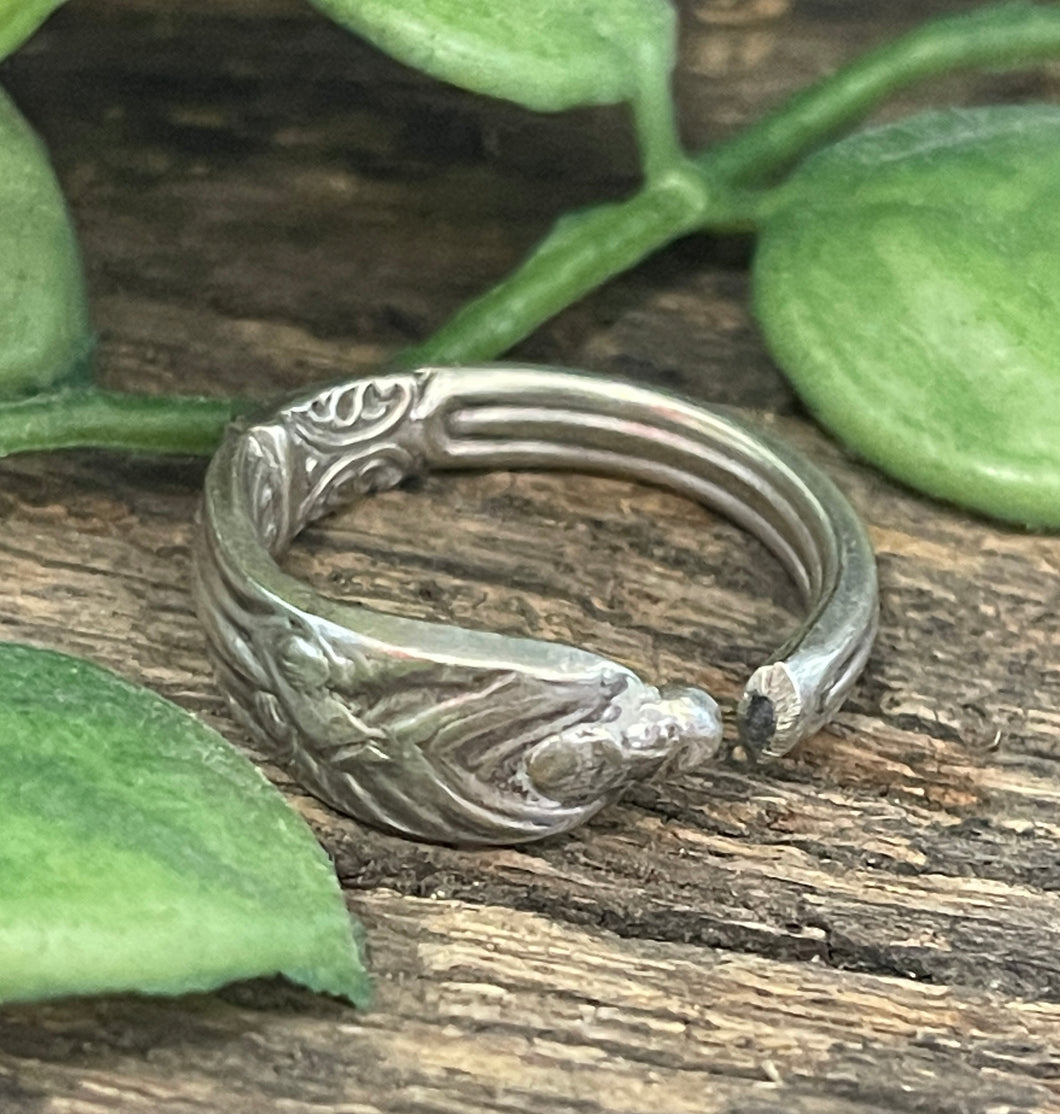 Fab APOSTLE upcycled repurposed silver plated ring made from vintage cutlery S Size O approx