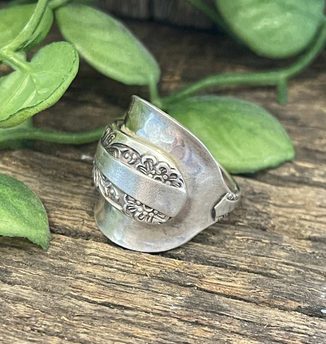 Stunning steampunk upcycled repurposed silver-plated ring made from vintage cutlery M Size S-S1/2 approx