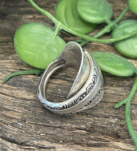 Load image into Gallery viewer, Stunning steampunk upcycled repurposed silver-plated ring made from vintage cutlery M Size S-S1/2 approx
