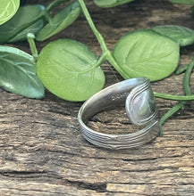 Load image into Gallery viewer, Eyecatching Celtic upcycled repurposed ring made from silver plated vintage fork L SIZE W-W 1/2
