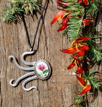 Load image into Gallery viewer, Stunning upcycled repurposed silver plated pendant necklace with vintage china floral detail
